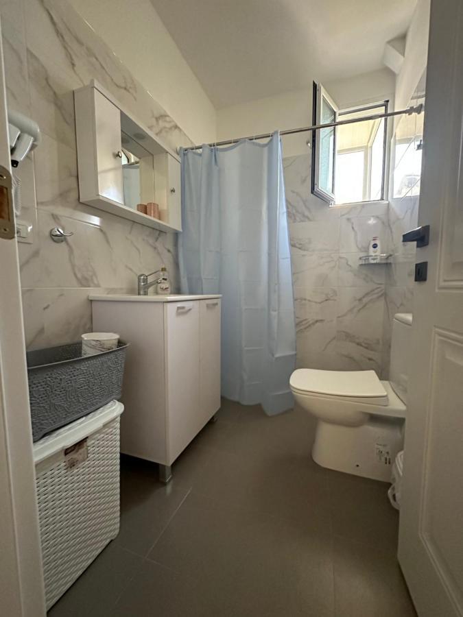 Vlora Central & Comfy Apartment Kültér fotó