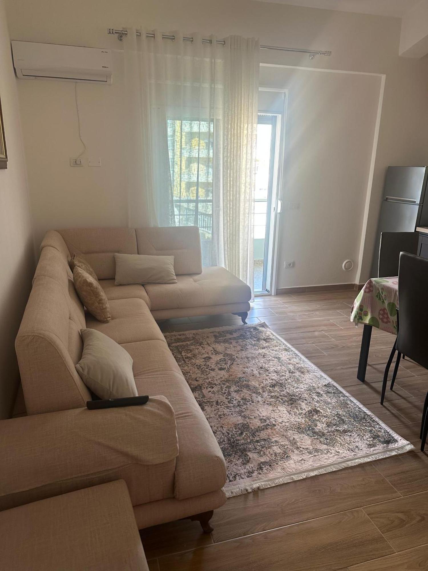 Vlora Central & Comfy Apartment Kültér fotó