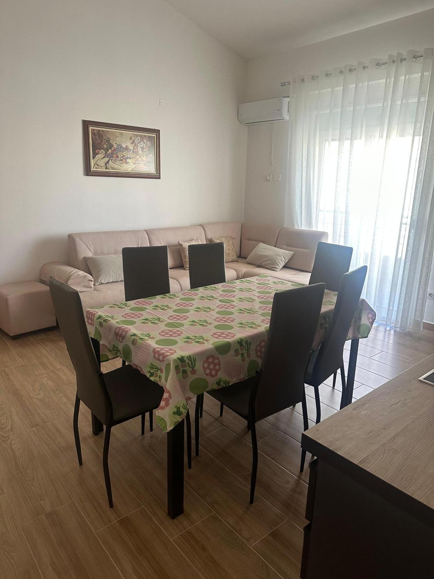 Vlora Central & Comfy Apartment Kültér fotó